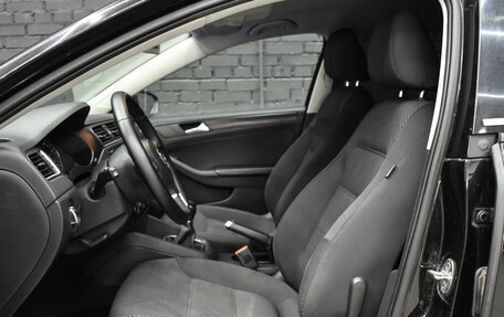 Volkswagen Jetta VI, 2014 год, 1 050 000 рублей, 16 фотография