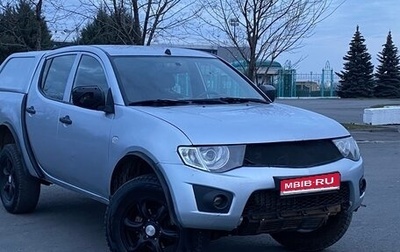 Mitsubishi L200 IV рестайлинг, 2013 год, 829 000 рублей, 1 фотография