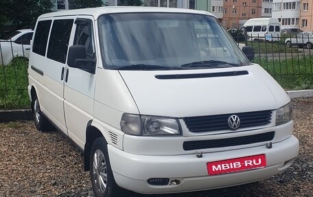 Volkswagen Caravelle T4, 2000 год, 650 000 рублей, 1 фотография