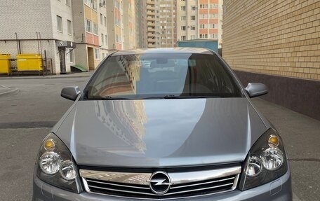 Opel Astra H, 2008 год, 650 000 рублей, 1 фотография