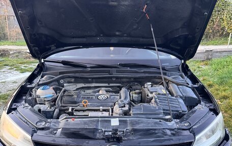 Volkswagen Jetta VI, 2013 год, 800 000 рублей, 18 фотография