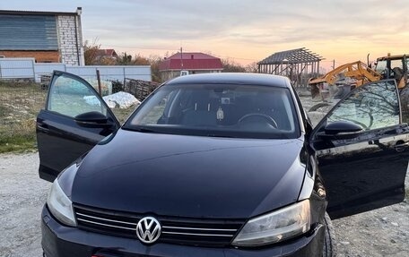 Volkswagen Jetta VI, 2013 год, 800 000 рублей, 14 фотография