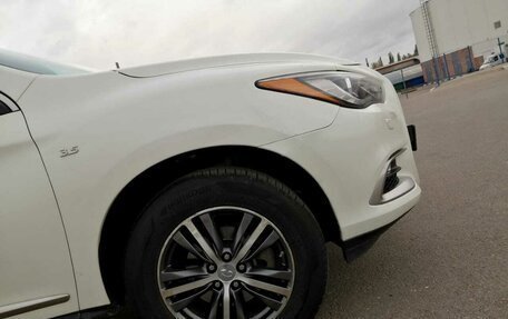 Infiniti QX60 I рестайлинг, 2017 год, 3 050 000 рублей, 4 фотография