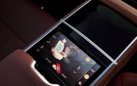 Land Rover Range Rover IV рестайлинг, 2025 год, 26 975 000 рублей, 24 фотография