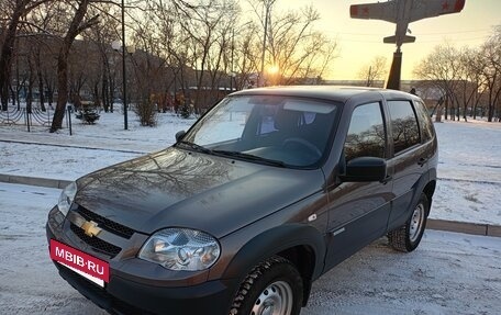 Chevrolet Niva I рестайлинг, 2014 год, 880 000 рублей, 2 фотография