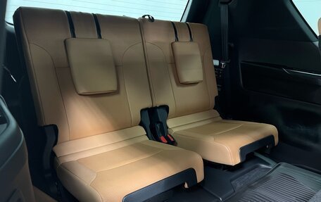 Lexus LX, 2024 год, 16 630 813 рублей, 19 фотография