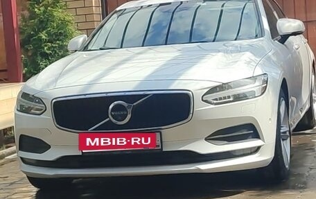 Volvo S90 II рестайлинг, 2017 год, 2 500 000 рублей, 3 фотография