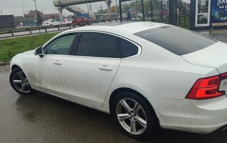 Volvo S90 II рестайлинг, 2017 год, 2 500 000 рублей, 9 фотография