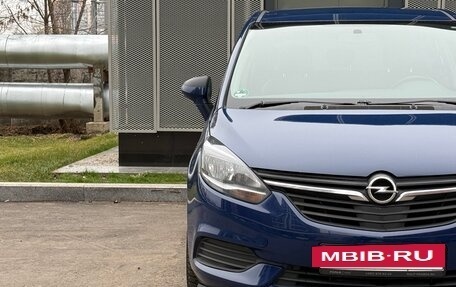 Opel Zafira C рестайлинг, 2018 год, 1 450 000 рублей, 7 фотография