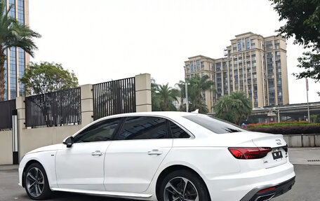 Audi A4, 2022 год, 2 840 000 рублей, 4 фотография