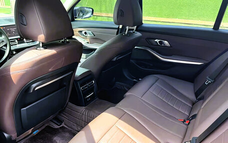 BMW 3 серия, 2022 год, 2 800 000 рублей, 9 фотография