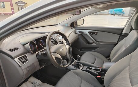 Hyundai Elantra V, 2014 год, 1 000 000 рублей, 10 фотография