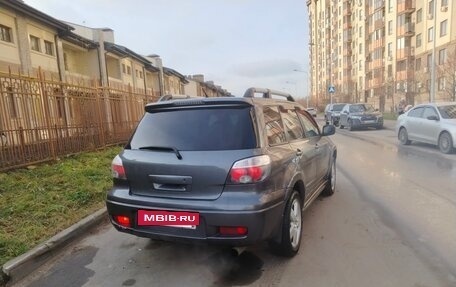 Mitsubishi Outlander III рестайлинг 3, 2004 год, 760 000 рублей, 6 фотография