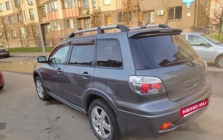 Mitsubishi Outlander III рестайлинг 3, 2004 год, 760 000 рублей, 7 фотография
