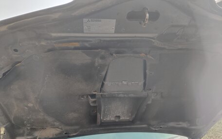 Mitsubishi Outlander III рестайлинг 3, 2004 год, 760 000 рублей, 19 фотография