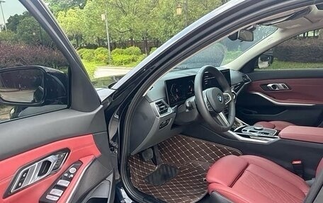 BMW 3 серия, 2024 год, 3 500 000 рублей, 9 фотография