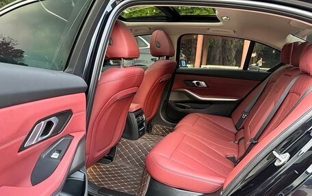 BMW 3 серия, 2024 год, 3 500 000 рублей, 16 фотография