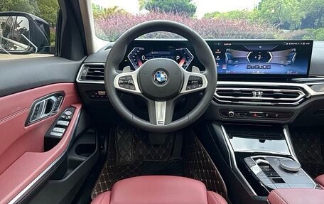 BMW 3 серия, 2024 год, 3 500 000 рублей, 12 фотография