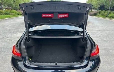 BMW 3 серия, 2024 год, 3 500 000 рублей, 15 фотография