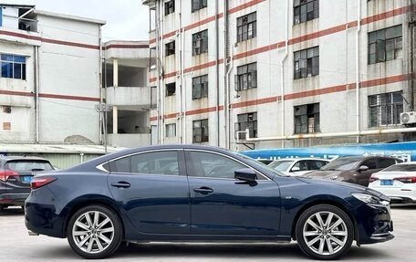 Mazda 6, 2022 год, 2 300 000 рублей, 4 фотография