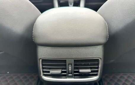 Mazda 6, 2022 год, 2 300 000 рублей, 13 фотография