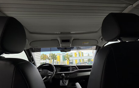 Volkswagen Multivan T6 рестайлинг, 2024 год, 7 600 000 рублей, 13 фотография