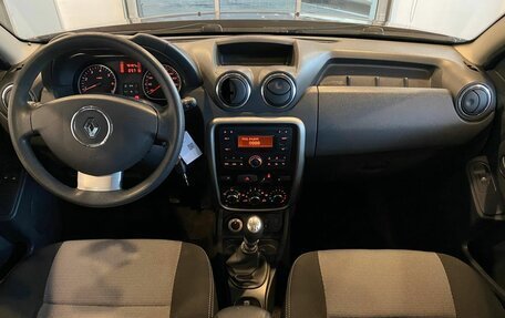 Renault Duster I рестайлинг, 2014 год, 1 290 000 рублей, 9 фотография