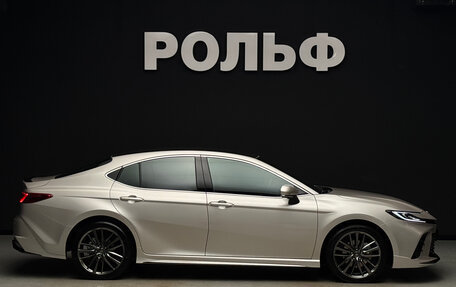 Toyota Camry, 2025 год, 4 900 000 рублей, 6 фотография