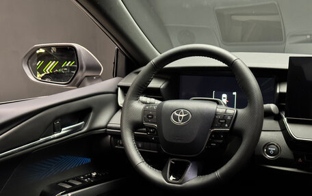 Toyota Camry, 2025 год, 4 900 000 рублей, 17 фотография