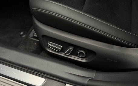 Toyota Camry, 2025 год, 4 900 000 рублей, 14 фотография
