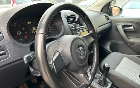 Volkswagen Polo VI (EU Market), 2009 год, 523 000 рублей, 32 фотография