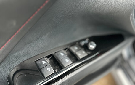 Toyota Camry, 2020 год, 2 399 000 рублей, 19 фотография