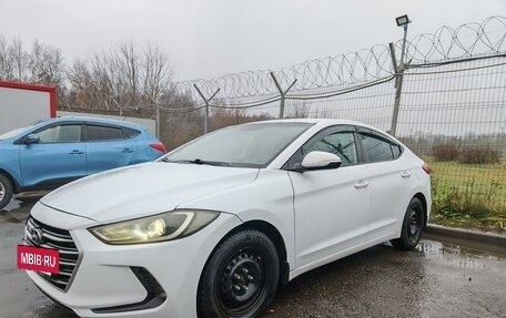 Hyundai Elantra VI рестайлинг, 2018 год, 1 450 000 рублей, 3 фотография