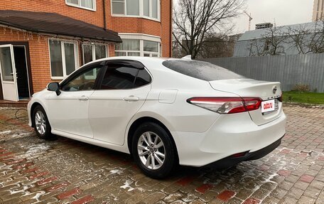 Toyota Camry, 2019 год, 1 900 000 рублей, 9 фотография