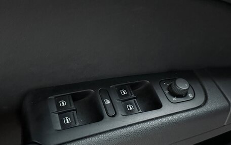 Skoda Superb III рестайлинг, 2012 год, 1 170 000 рублей, 10 фотография