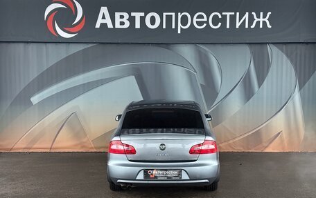 Skoda Superb III рестайлинг, 2012 год, 1 170 000 рублей, 6 фотография
