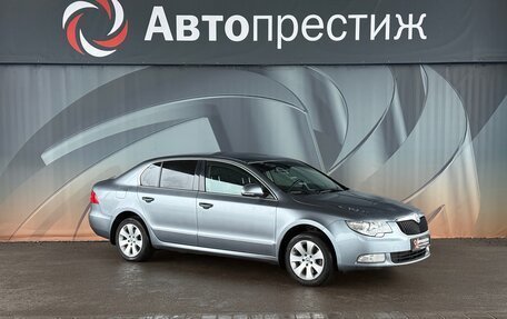 Skoda Superb III рестайлинг, 2012 год, 1 170 000 рублей, 3 фотография