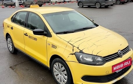 Volkswagen Polo VI (EU Market), 2015 год, 515 000 рублей, 4 фотография