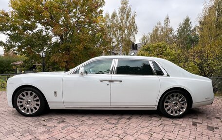 Rolls-Royce Phantom VIII, 2020 год, 74 000 000 рублей, 7 фотография