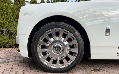 Rolls-Royce Phantom VIII, 2020 год, 74 000 000 рублей, 16 фотография