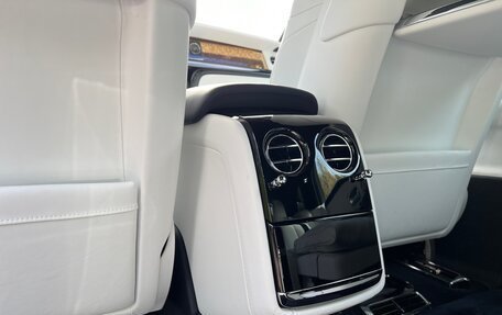 Rolls-Royce Phantom VIII, 2020 год, 74 000 000 рублей, 32 фотография
