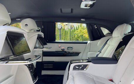 Rolls-Royce Phantom VIII, 2020 год, 74 000 000 рублей, 24 фотография