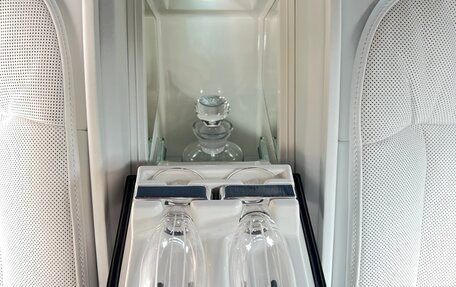 Rolls-Royce Phantom VIII, 2020 год, 74 000 000 рублей, 38 фотография