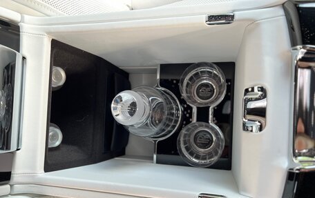 Rolls-Royce Phantom VIII, 2020 год, 74 000 000 рублей, 36 фотография