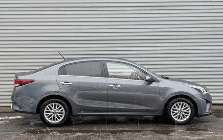 KIA Rio IV, 2022 год, 1 830 000 рублей, 4 фотография