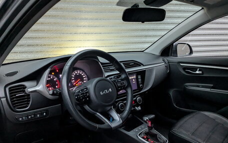 KIA Rio IV, 2022 год, 1 830 000 рублей, 16 фотография