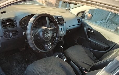 Volkswagen Polo VI (EU Market), 2013 год, 550 000 рублей, 11 фотография