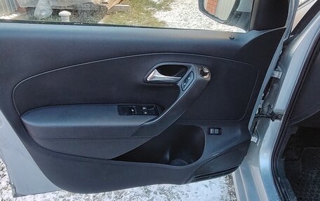 Volkswagen Polo VI (EU Market), 2013 год, 550 000 рублей, 12 фотография