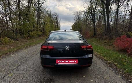 Volkswagen Passat B8 рестайлинг, 2019 год, 2 850 000 рублей, 10 фотография