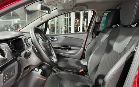 Renault Kaptur I рестайлинг, 2022 год, 1 799 000 рублей, 8 фотография